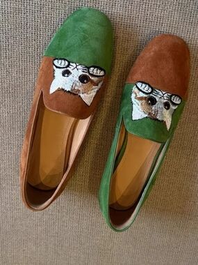 Women’s Green and Brown Cat Embroidered Suede Loafers